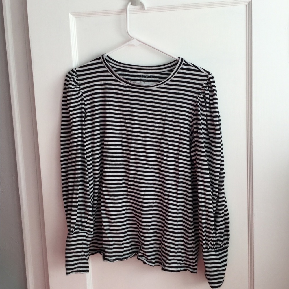 Black and white striped LOFT t with puff sleeves